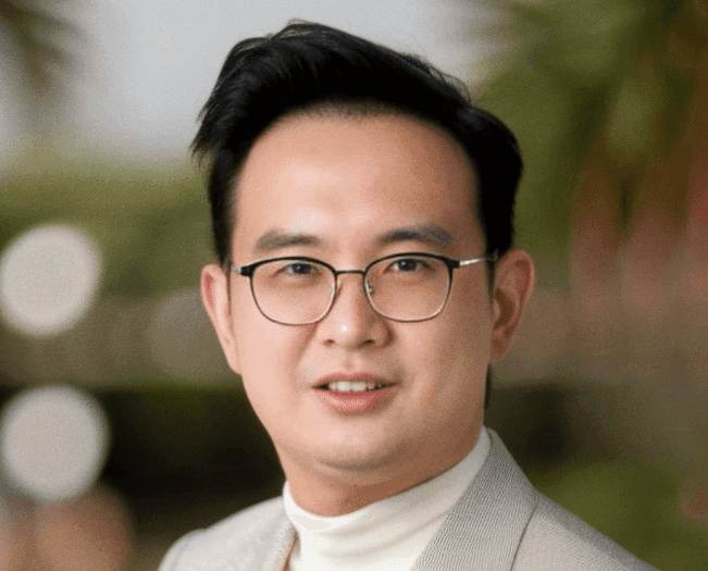 Desmond Yong