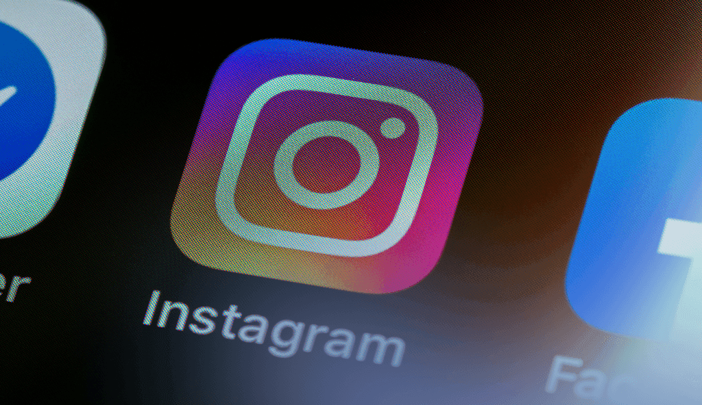 Hackers Used Meta AI Support Bot to Hijack High-Profile Instagram Accounts